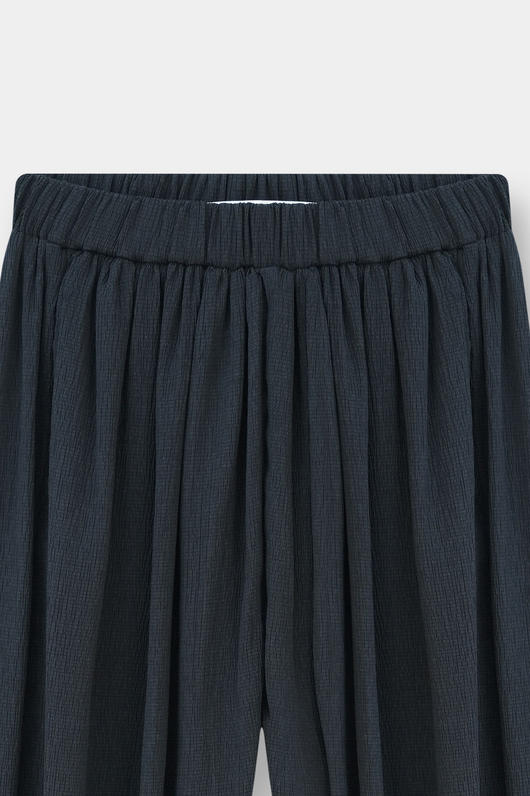 Textured Pleated Elasticated Trousers