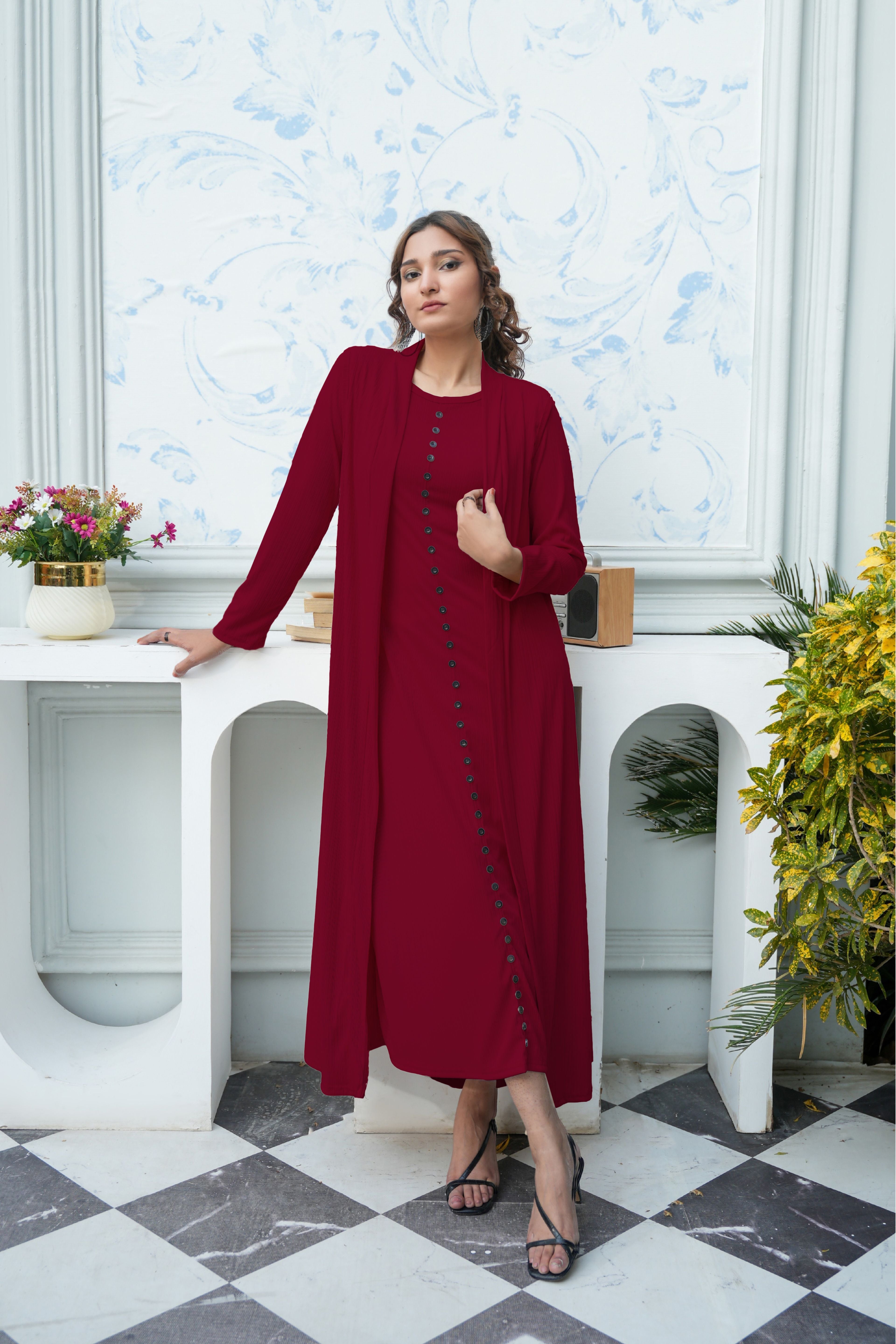 Elegant Ribbed Maxi Dress with Longline Shrug