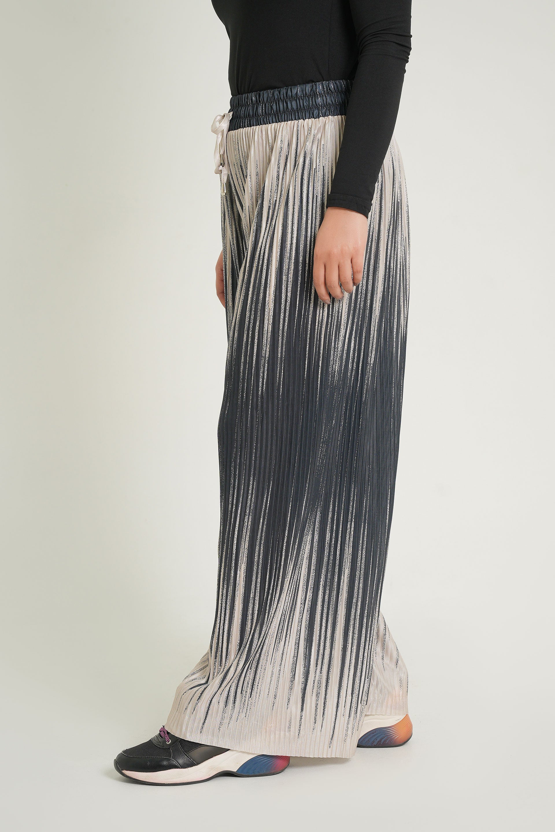 Pleated Trousers for Women | Pleated Trousers | Cherry Chics