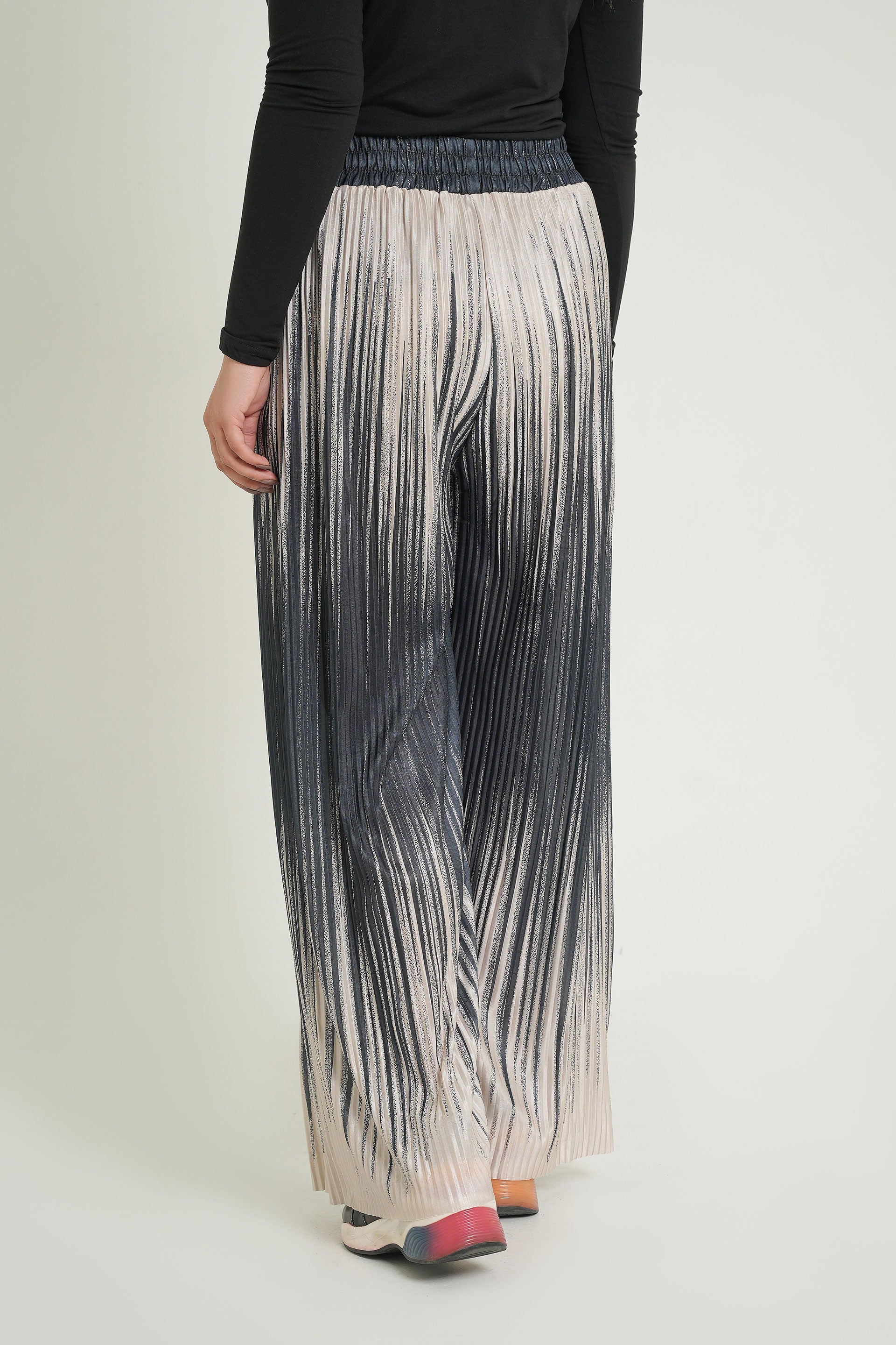 Pleated Trousers for Women | Pleated Trousers | Cherry Chics