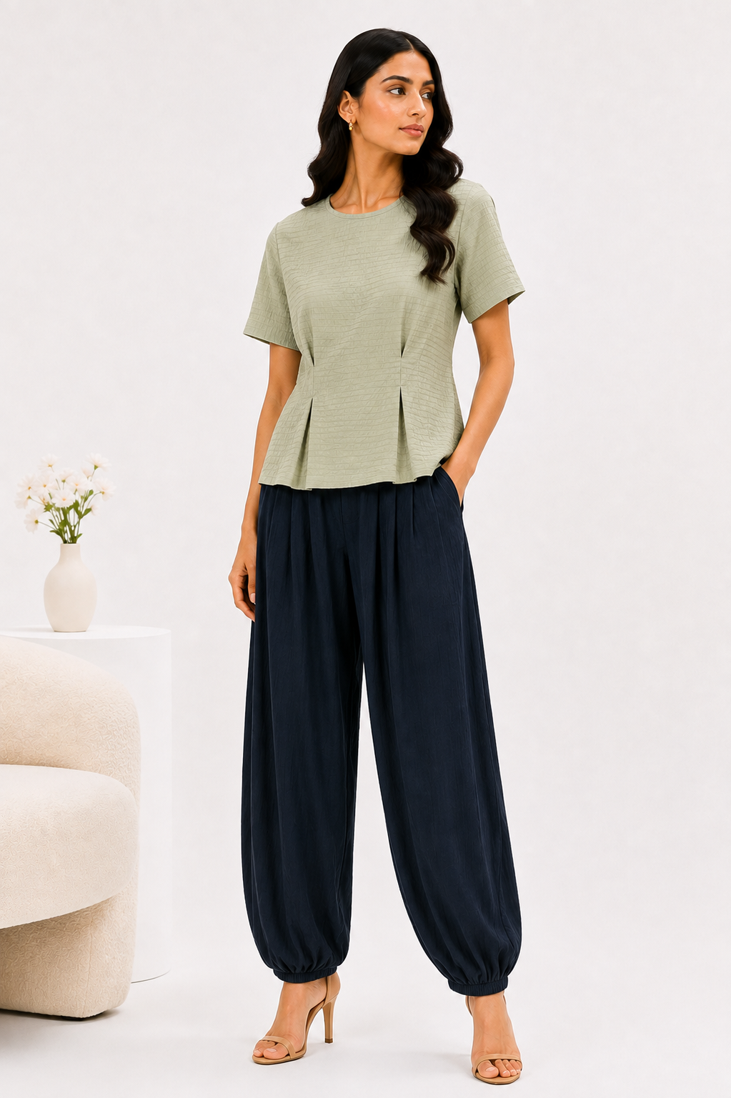 Textured Round Neck Gathered Blouse